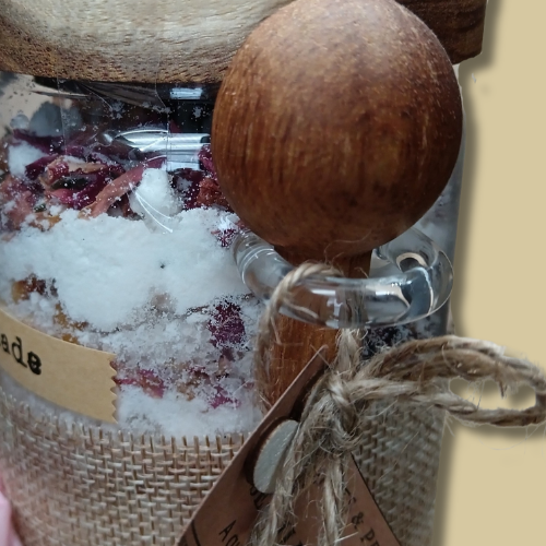Hearts & Petals Rose Milk Ritual - Bath and Foot Soak