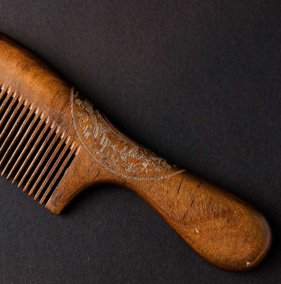 Sandalwood Comb with Engraver