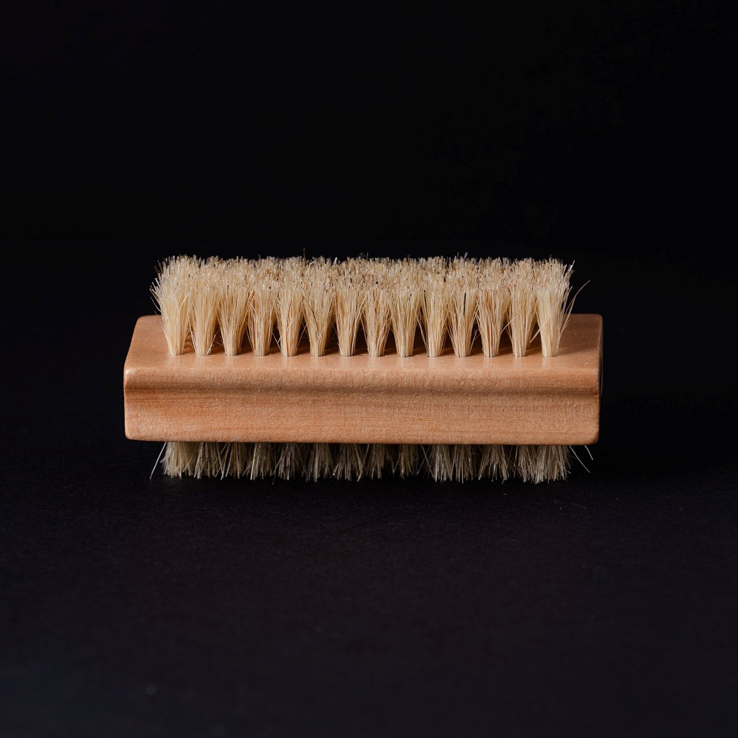 Two-sided Bamboo Nail Brush