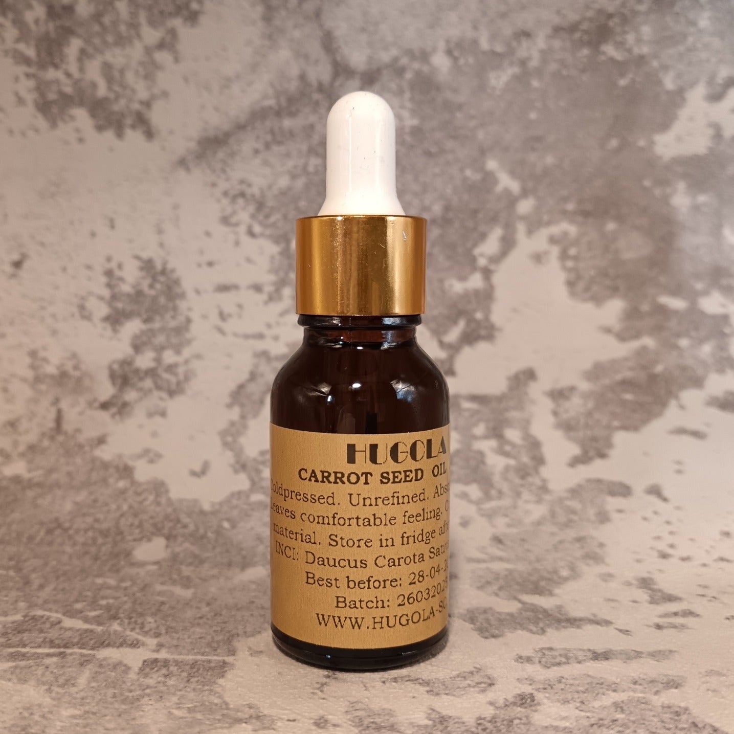 15ml carrot seed oil dropper bottle for glowing skin and anti-aging care