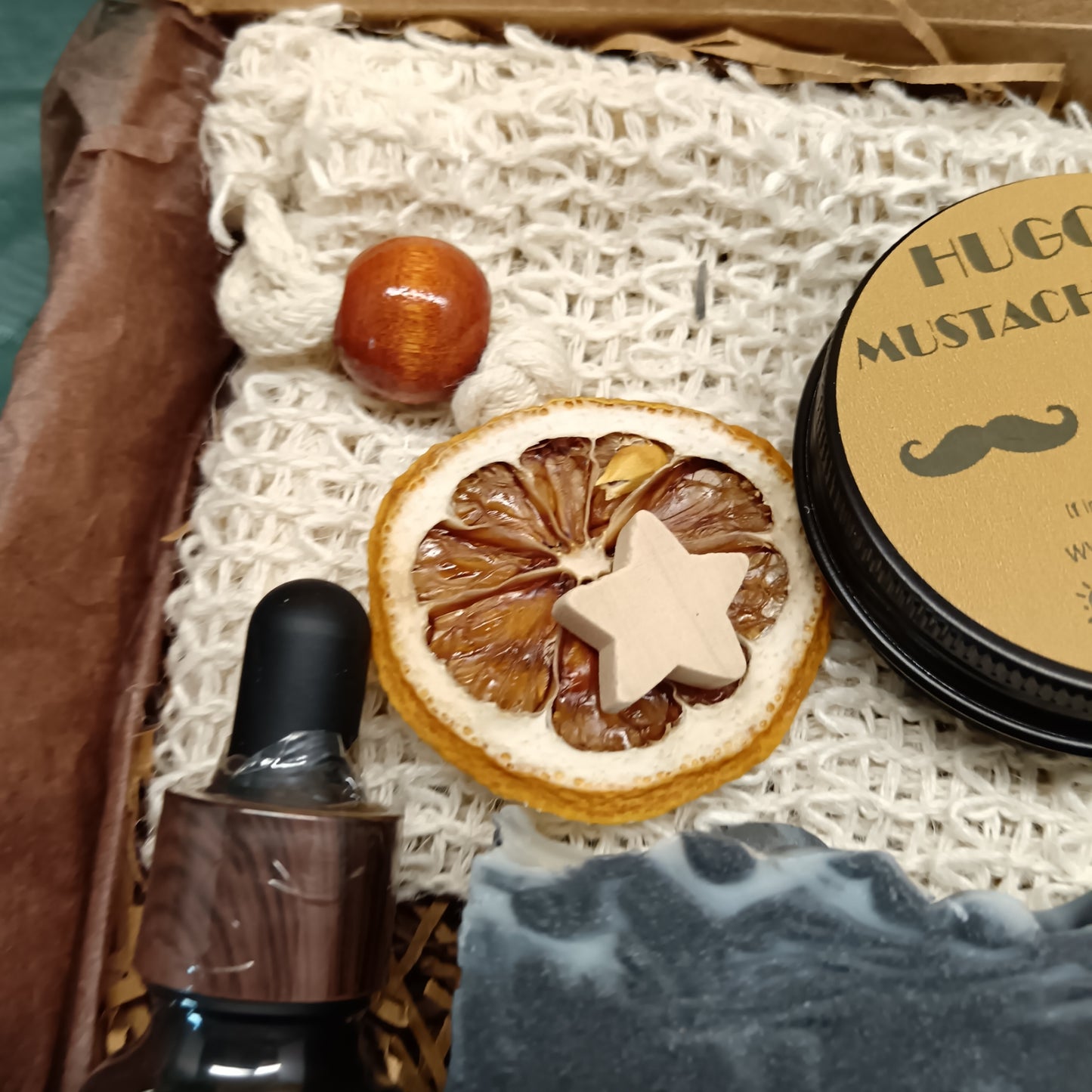Close up to soap saver bag in men gift box