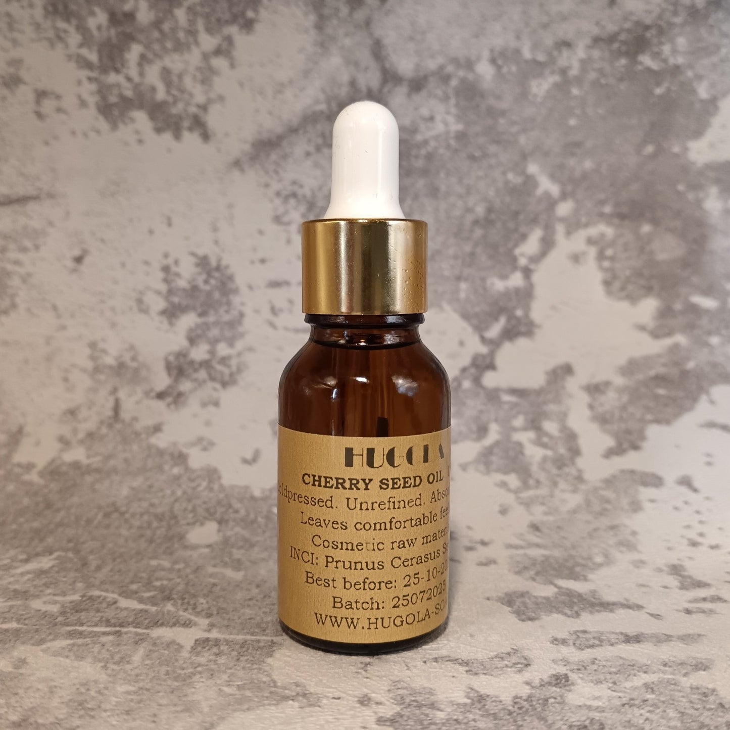 15ml cherry kernel oil dropper bottle for soft glowing skin